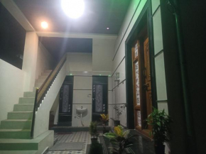 Sandhya HomeStay Hampi